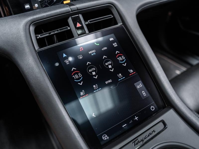 Voitures occasions PORSCHE Taycan 4S Champagne-au-Mont-d'Or