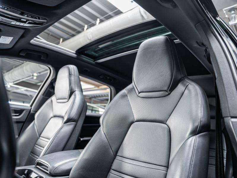 Voitures occasions PORSCHE CAYENNE E-Hybrid Champagne-au-Mont-d'Or