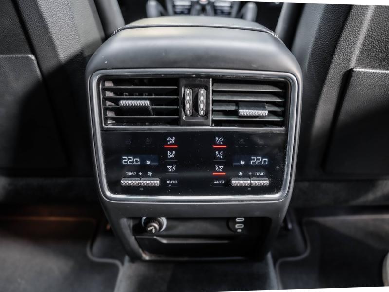 Voitures occasions PORSCHE CAYENNE E-Hybrid Champagne-au-Mont-d'Or