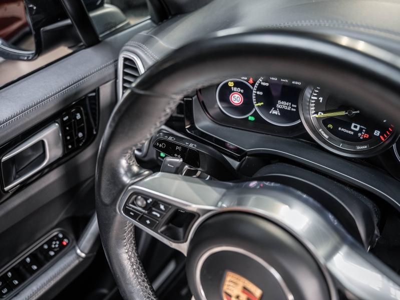 Voitures occasions PORSCHE CAYENNE E-Hybrid Champagne-au-Mont-d'Or