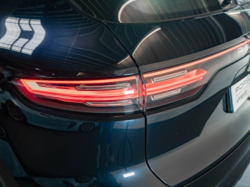 Voitures occasions PORSCHE CAYENNE Turbo S E-Hybrid Champagne-au-Mont-d'Or