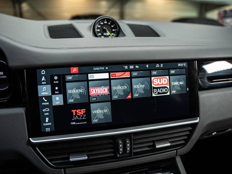 Voitures occasions PORSCHE CAYENNE Turbo S E-Hybrid Champagne-au-Mont-d'Or