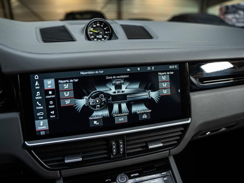 Voitures occasions PORSCHE CAYENNE Turbo S E-Hybrid Champagne-au-Mont-d'Or