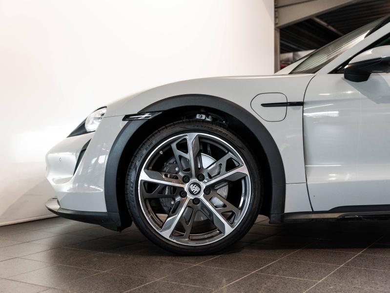 Voitures occasions PORSCHE Taycan Cross Turismo 4 Champagne-au-Mont-d'Or