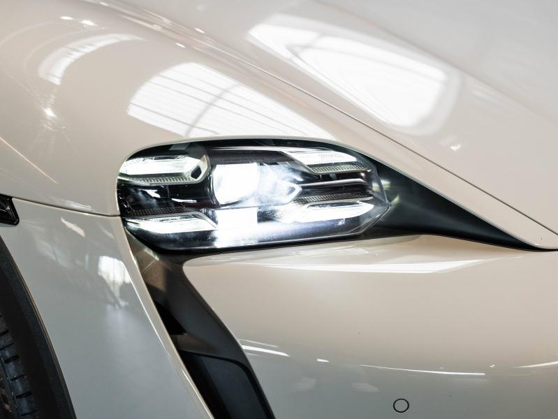 Voitures occasions PORSCHE Taycan Cross Turismo 4 Champagne-au-Mont-d'Or