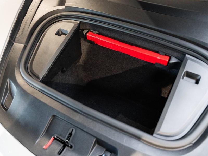 Voitures occasions PORSCHE Taycan Cross Turismo 4 Champagne-au-Mont-d'Or