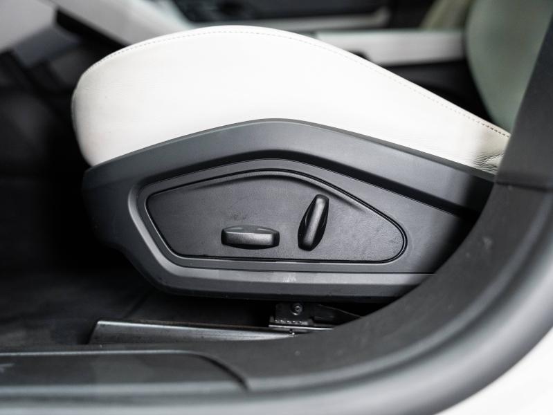 Voitures occasions PORSCHE Taycan Cross Turismo 4 Champagne-au-Mont-d'Or