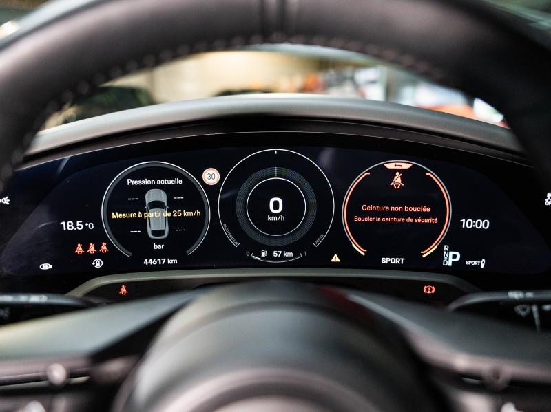 Voitures occasions PORSCHE Taycan Cross Turismo 4 Champagne-au-Mont-d'Or