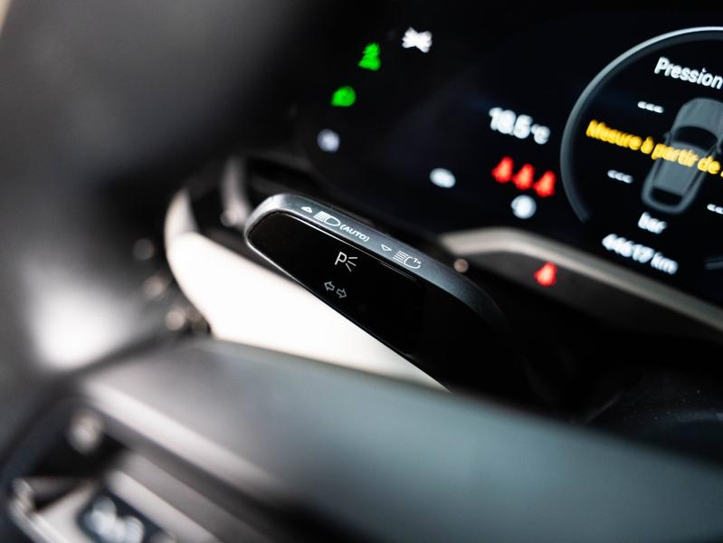 Voitures occasions PORSCHE Taycan Cross Turismo 4 Champagne-au-Mont-d'Or