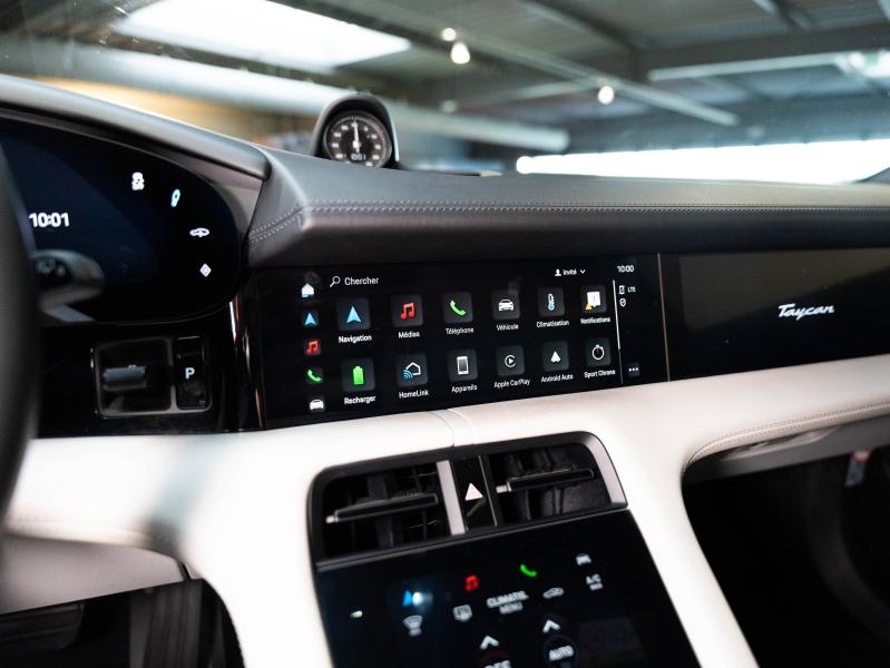 Voitures occasions PORSCHE Taycan Cross Turismo 4 Champagne-au-Mont-d'Or