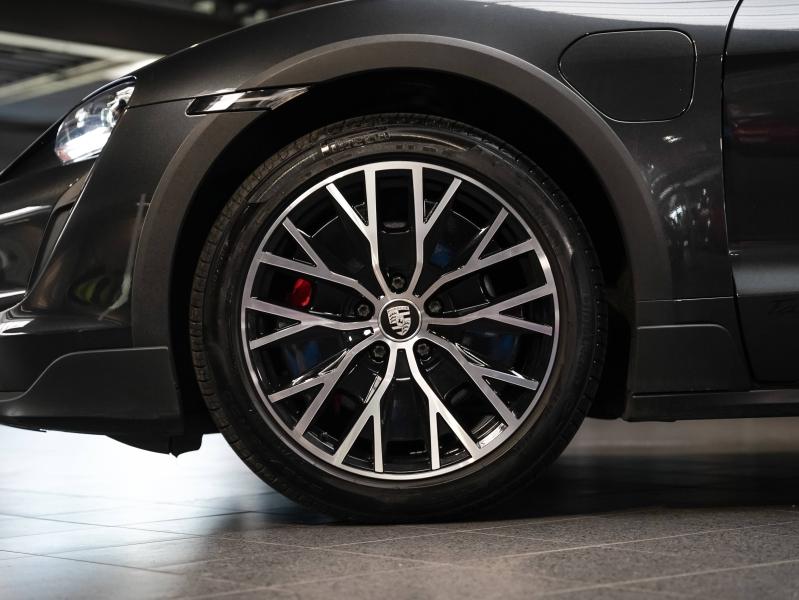 Voitures occasions PORSCHE Taycan Cross Turismo 4S Champagne-au-Mont-d'Or