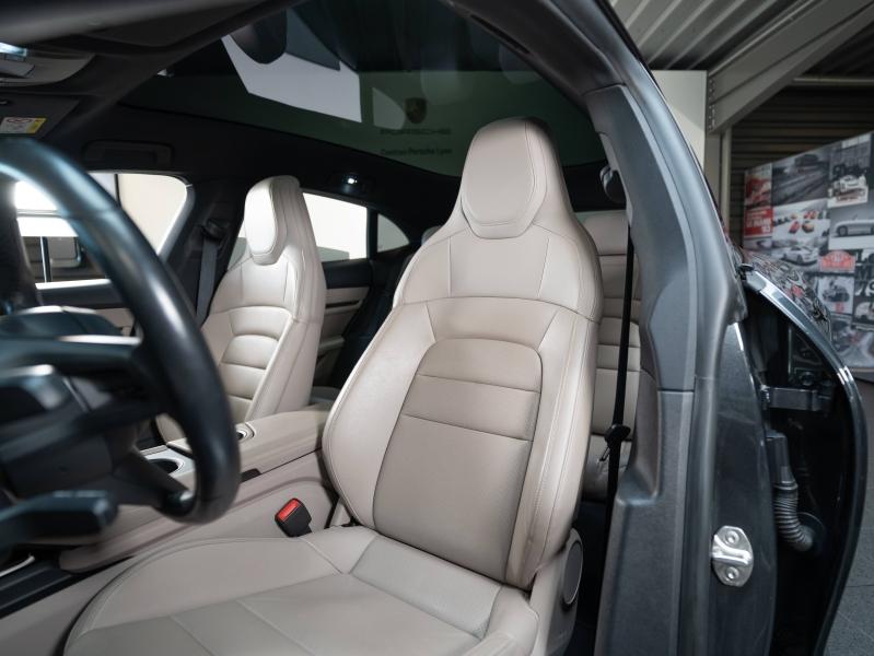 Voitures occasions PORSCHE Taycan Cross Turismo 4S Champagne-au-Mont-d'Or