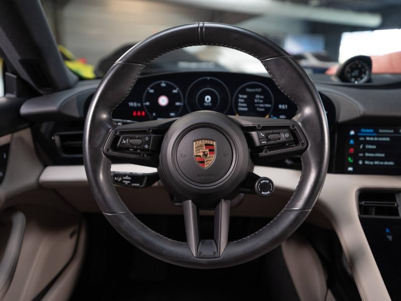 Voitures occasions PORSCHE Taycan Cross Turismo 4S Champagne-au-Mont-d'Or