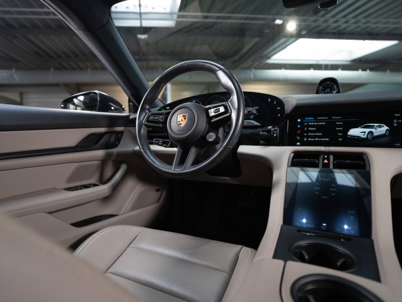Voitures occasions PORSCHE Taycan Cross Turismo 4S Champagne-au-Mont-d'Or