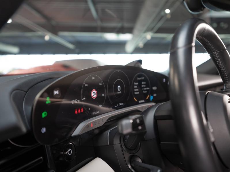 Voitures occasions PORSCHE Taycan Cross Turismo 4S Champagne-au-Mont-d'Or