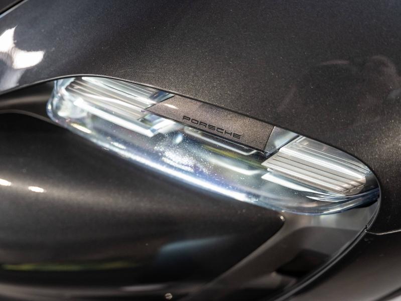 Voitures occasions PORSCHE Taycan Cross Turismo 4S Champagne-au-Mont-d'Or