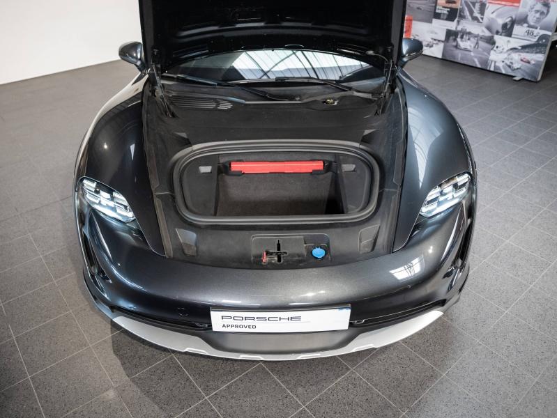 Voitures occasions PORSCHE Taycan Cross Turismo 4S Champagne-au-Mont-d'Or