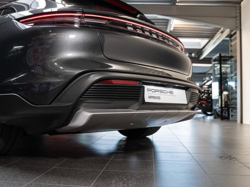 Voitures occasions PORSCHE Taycan Cross Turismo 4S Champagne-au-Mont-d'Or