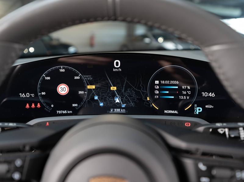 Voitures occasions PORSCHE Taycan 4S Champagne-au-Mont-d'Or