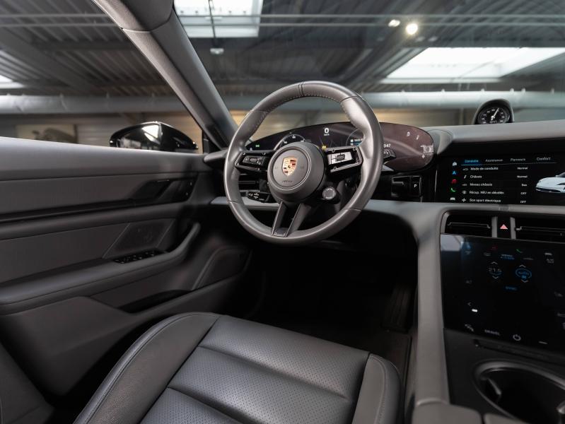 Voitures occasions PORSCHE Taycan 4S Champagne-au-Mont-d'Or