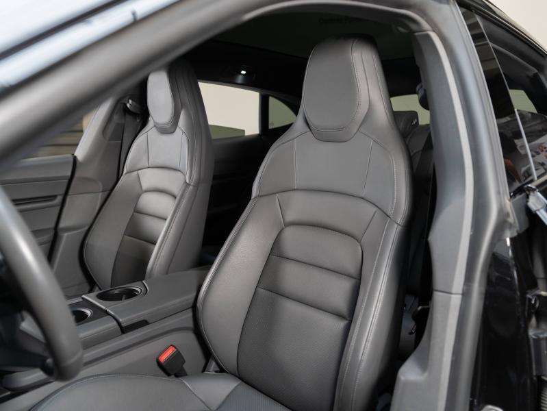 Voitures occasions PORSCHE Taycan 4S Champagne-au-Mont-d'Or