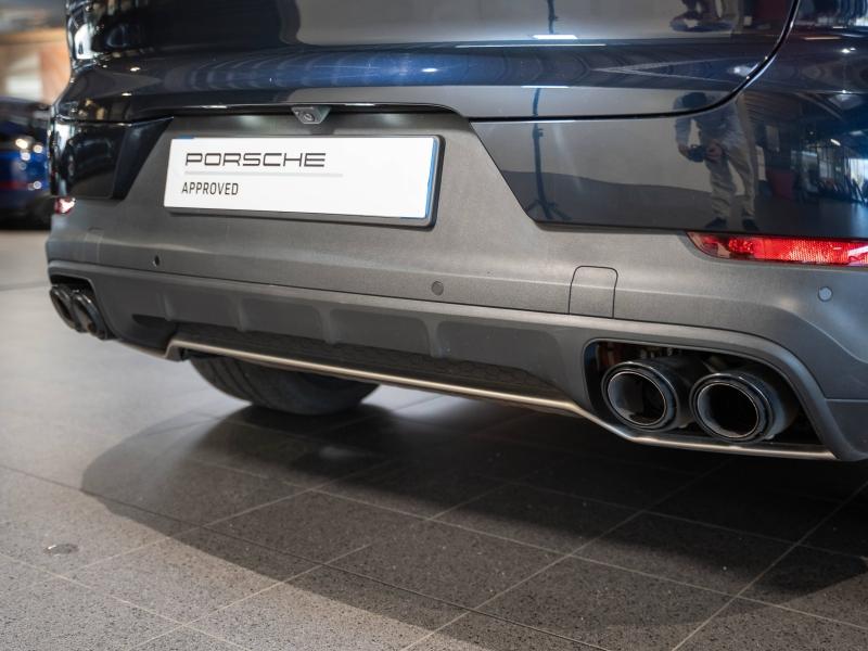 Voitures occasions PORSCHE Cayenne Coupe E-Hybrid Platinum Ed Champagne-au-Mont-d'Or