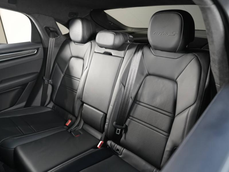 Voitures occasions PORSCHE Cayenne Coupe Turbo S E-Hybrid Champagne-au-Mont-d'Or