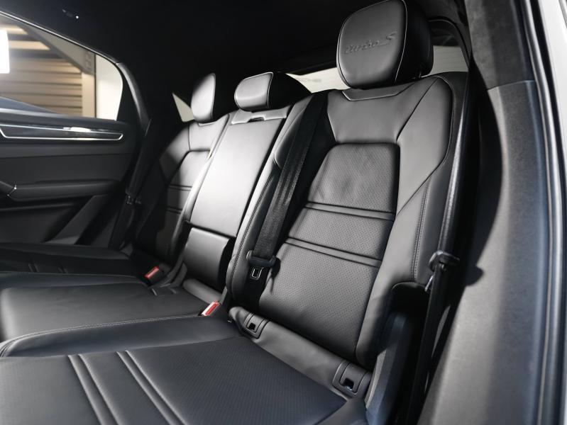 Voitures occasions PORSCHE Cayenne Coupe Turbo S E-Hybrid Champagne-au-Mont-d'Or