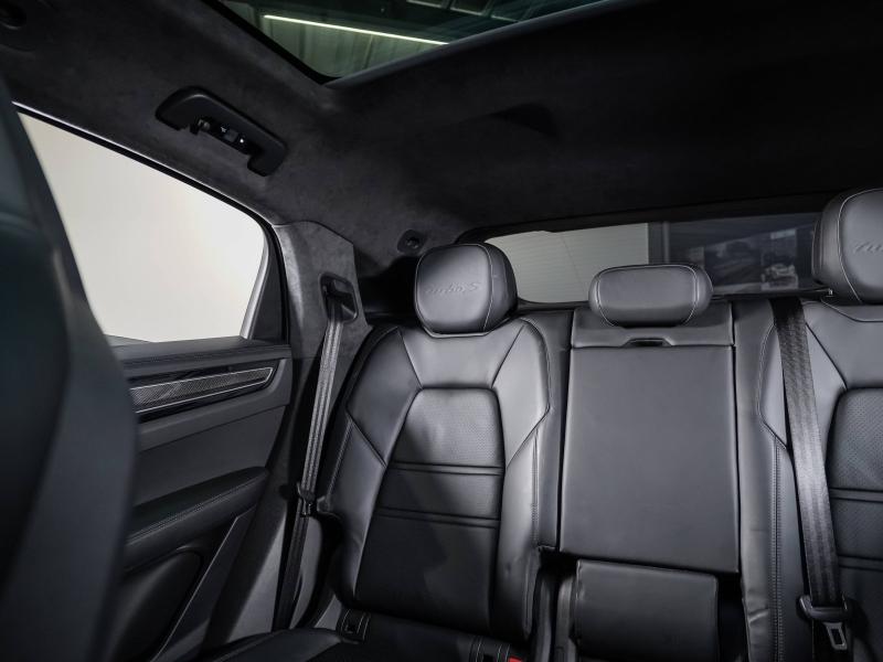 Voitures occasions PORSCHE Cayenne Coupe Turbo S E-Hybrid Champagne-au-Mont-d'Or