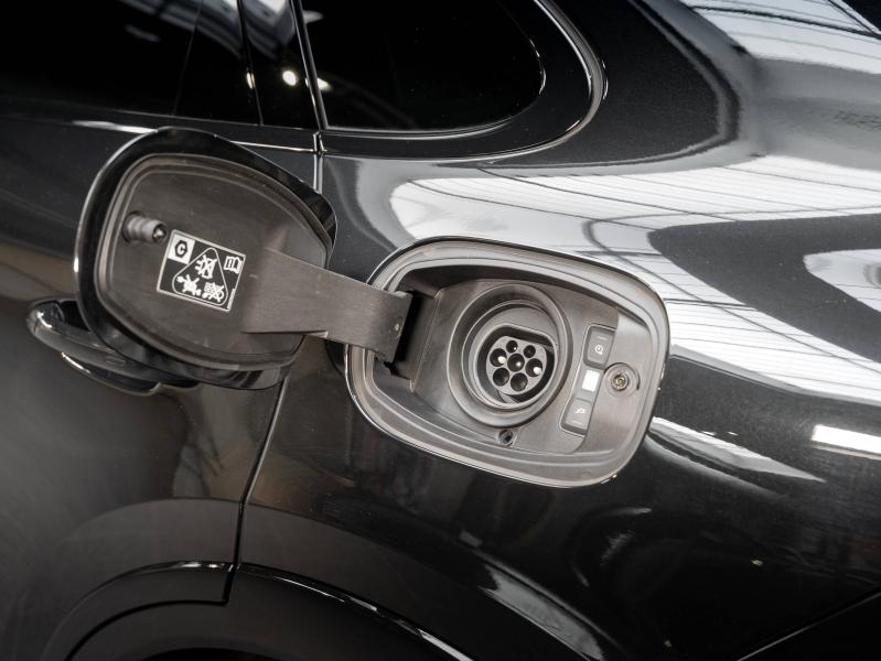 Voitures occasions PORSCHE Cayenne Coupe E-Hybrid Platinum Ed Champagne-au-Mont-d'Or