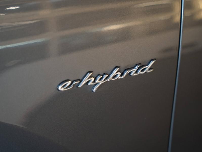 Voitures occasions PORSCHE CAYENNE E-Hybrid Champagne-au-Mont-d'Or
