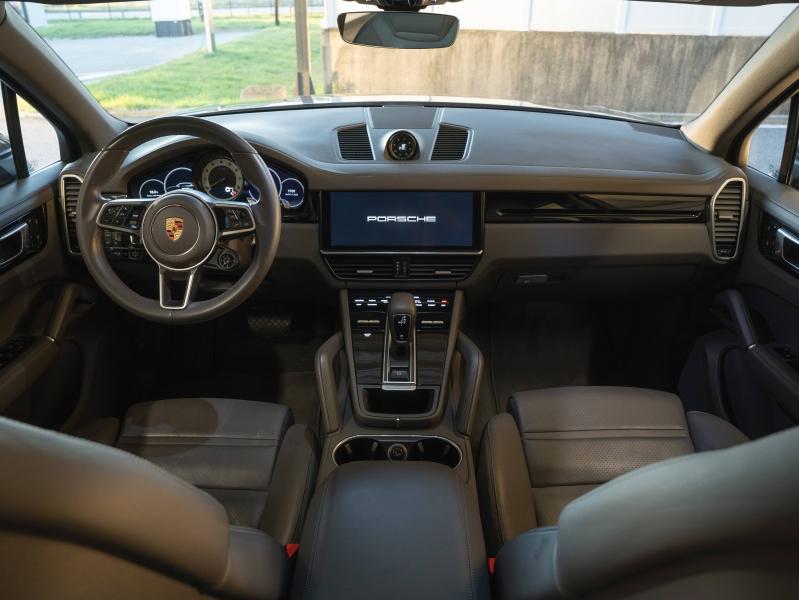 Voitures occasions PORSCHE CAYENNE E-Hybrid Champagne-au-Mont-d'Or