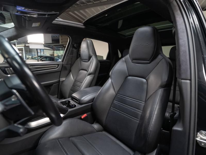 Voitures occasions PORSCHE CAYENNE Turbo S E-Hybrid Champagne-au-Mont-d'Or