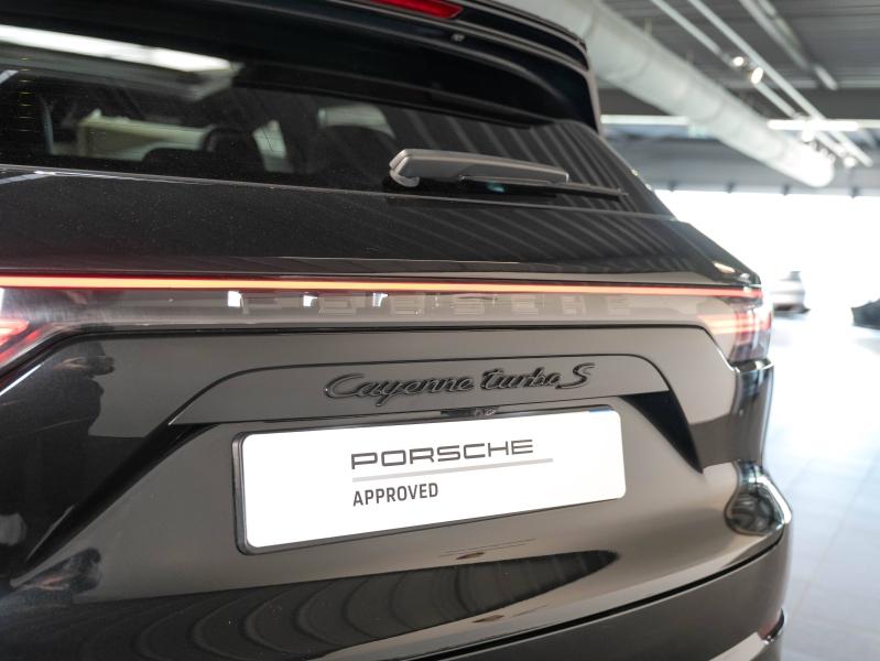 Voitures occasions PORSCHE CAYENNE Turbo S E-Hybrid Champagne-au-Mont-d'Or