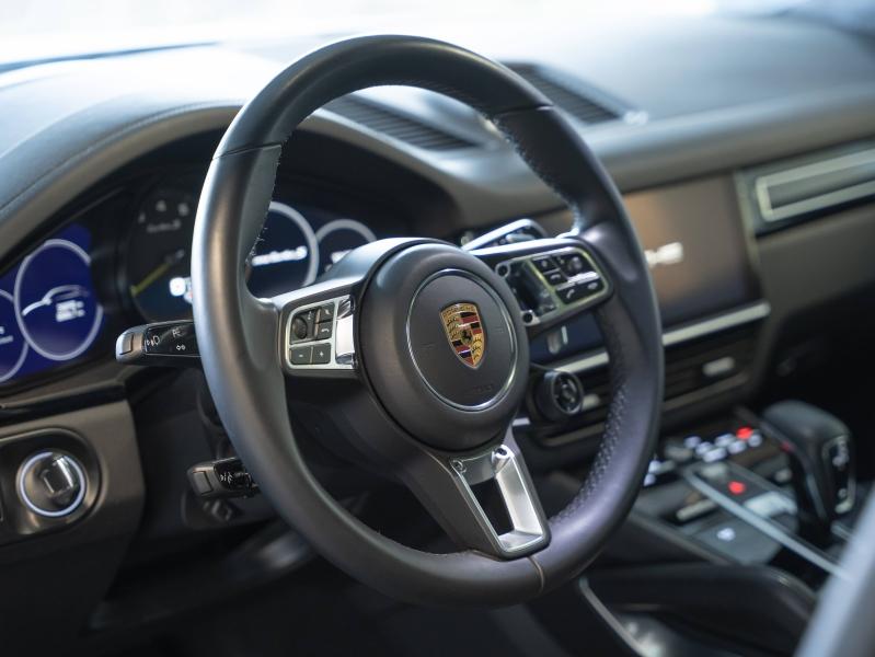 Voitures occasions PORSCHE Cayenne Coupe Turbo S E-Hybrid Champagne-au-Mont-d'Or