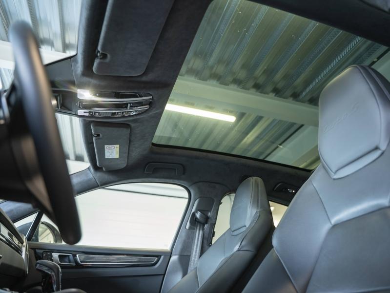 Voitures occasions PORSCHE Cayenne Coupe Turbo S E-Hybrid Champagne-au-Mont-d'Or