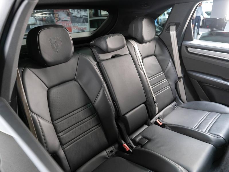Voitures occasions PORSCHE CAYENNE E-Hybrid Platinum Ed Champagne-au-Mont-d'Or