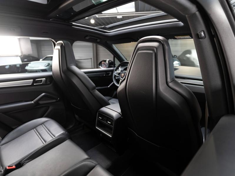 Voitures occasions PORSCHE CAYENNE E-Hybrid Platinum Ed Champagne-au-Mont-d'Or