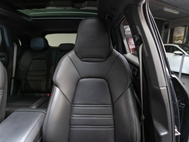 Voitures occasions PORSCHE CAYENNE E-Hybrid Platinum Ed Champagne-au-Mont-d'Or