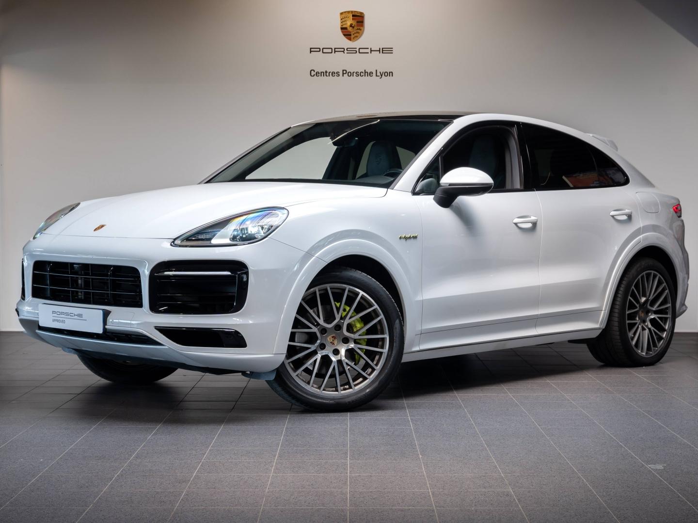 PORSCHE Cayenne Coupe
