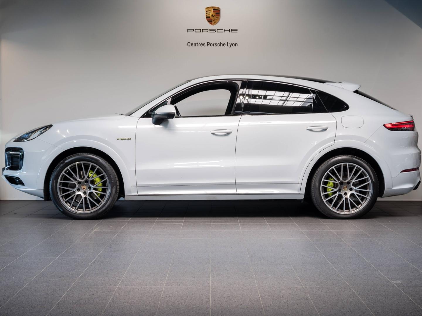 Voitures occasions PORSCHE Cayenne Coupe E-Hybrid Platinum Ed Champagne-au-Mont-d'Or