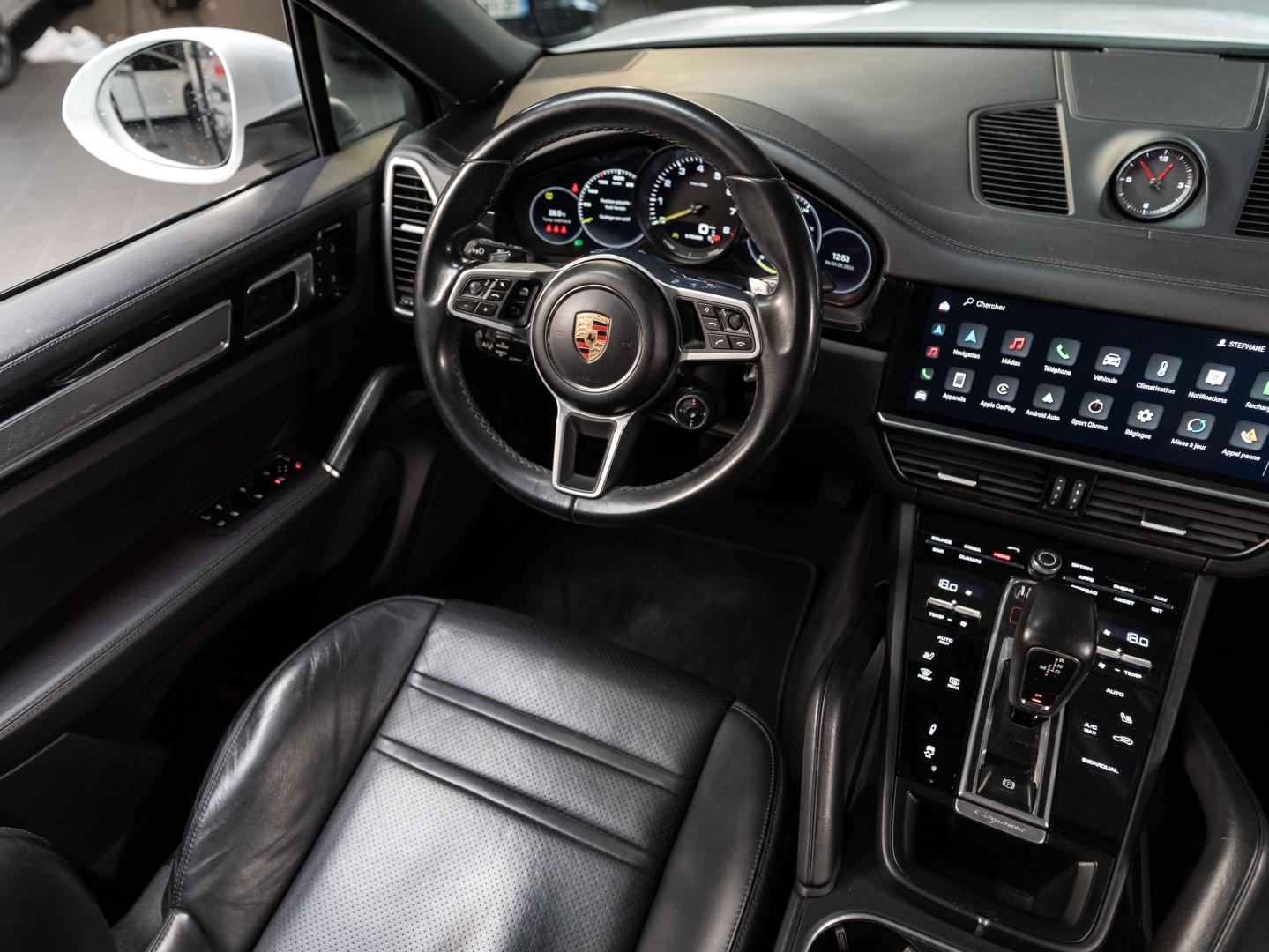 Voitures occasions PORSCHE Cayenne Coupe E-Hybrid Platinum Ed Champagne-au-Mont-d'Or