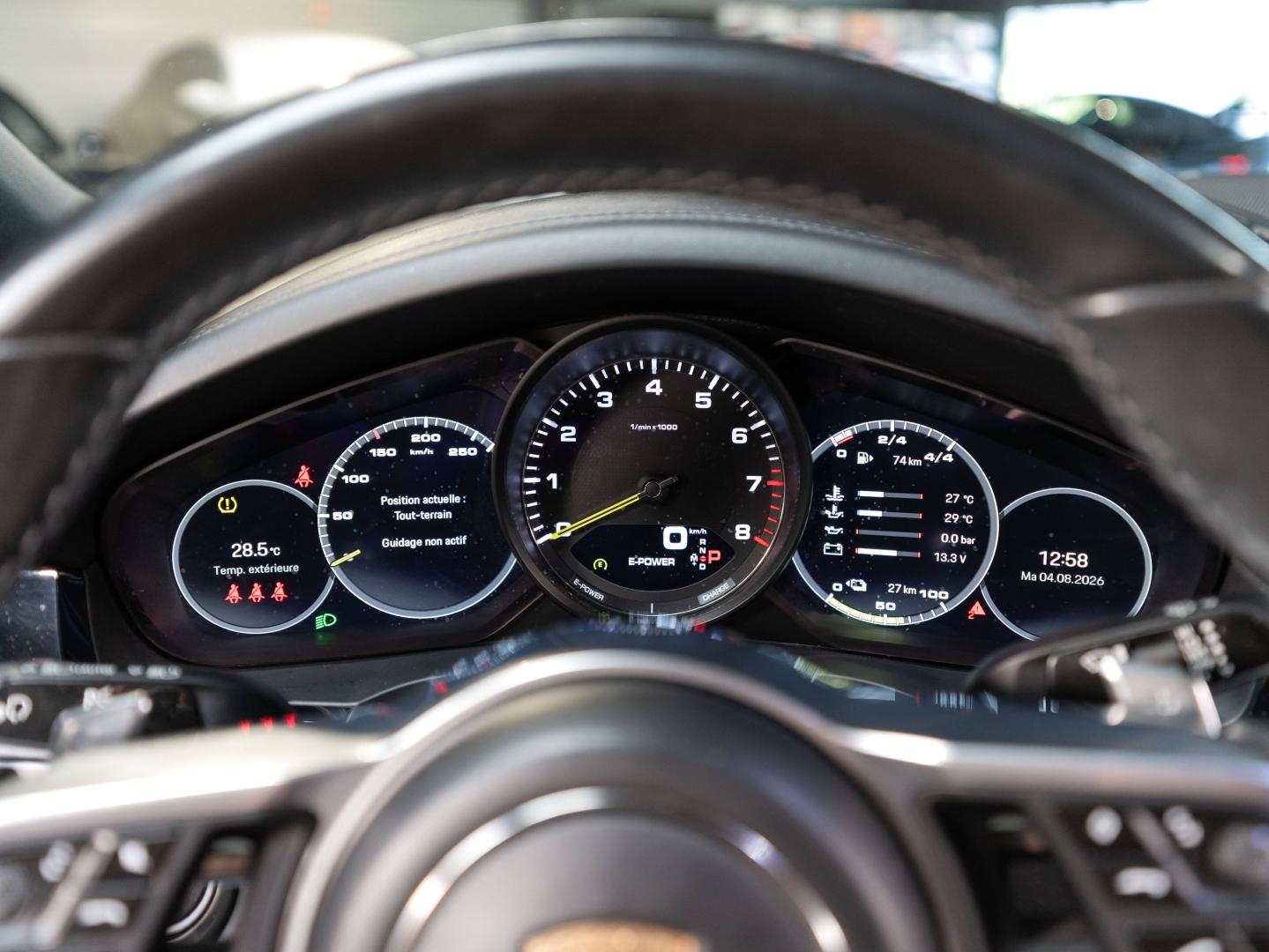 Voitures occasions PORSCHE Cayenne Coupe E-Hybrid Platinum Ed Champagne-au-Mont-d'Or