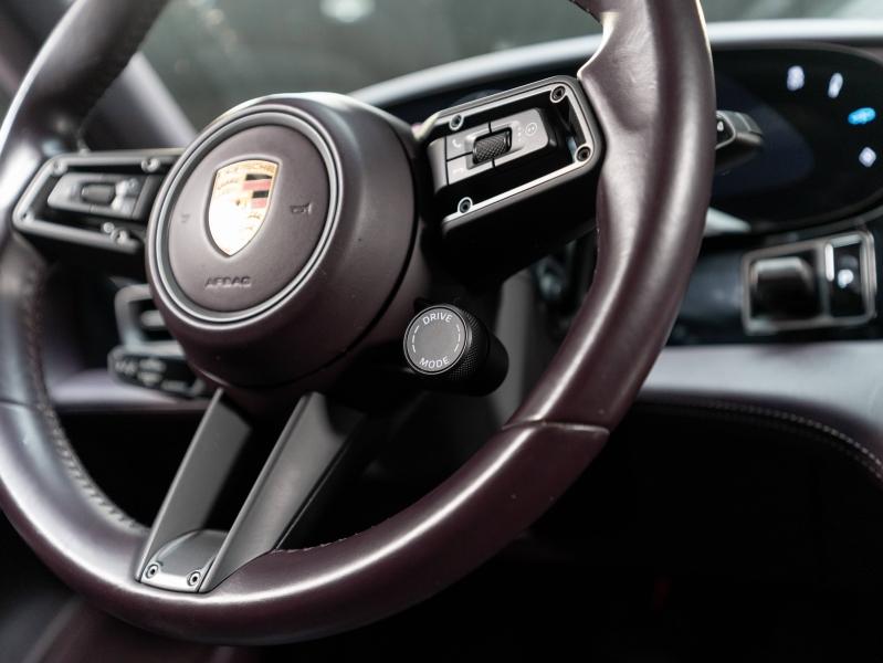 Voitures occasions PORSCHE Taycan Cross Turismo 4 Champagne-au-Mont-d'Or