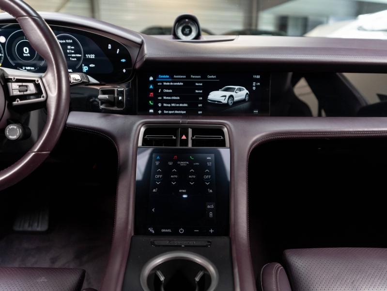 Voitures occasions PORSCHE Taycan Cross Turismo 4 Champagne-au-Mont-d'Or