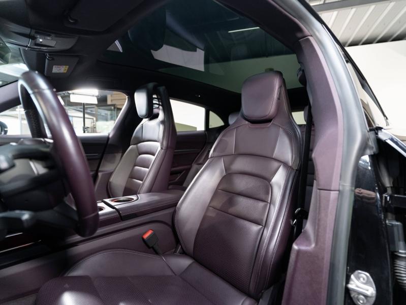 Voitures occasions PORSCHE Taycan Cross Turismo 4 Champagne-au-Mont-d'Or