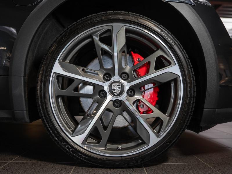 Voitures occasions PORSCHE Taycan Cross Turismo 4S Champagne-au-Mont-d'Or