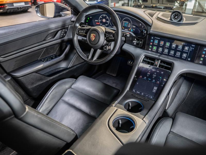 Voitures occasions PORSCHE Taycan Cross Turismo 4S Champagne-au-Mont-d'Or