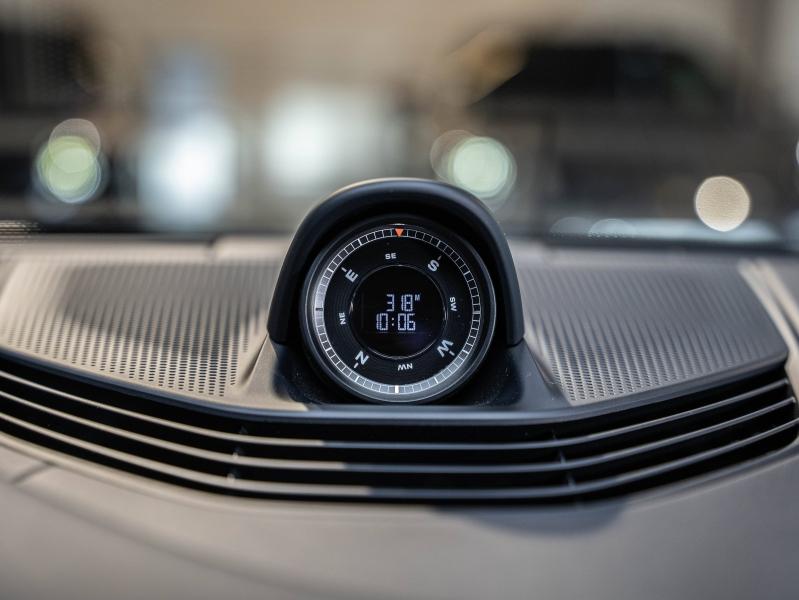 Voitures occasions PORSCHE Taycan Cross Turismo 4S Champagne-au-Mont-d'Or