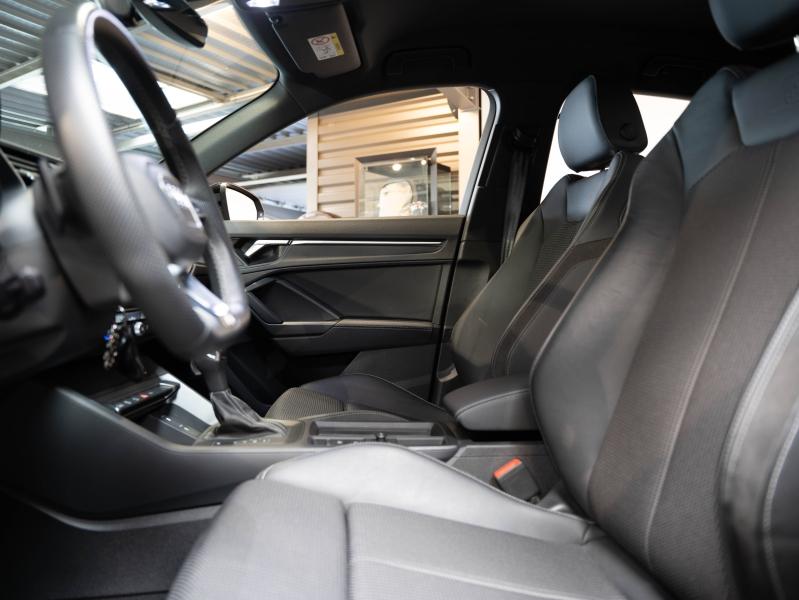 Voitures occasions Audi Q3 S line Champagne-au-Mont-d'Or